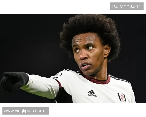 足球明星长胖的原因揭秘:饮食习惯变化与职业压力的双重影响分析 足球明星长胖的原因揭秘:饮食习惯变化与职业压力的双重影响分析