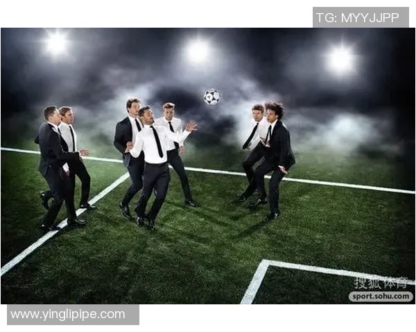 德国足球明星华丽西装秀展现风采与魅力引领时尚潮流 德国足球明星华丽西装秀展现风采与魅力引领时尚潮流