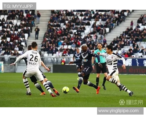 波尔多主场迎战雷恩期待精彩对决双方争夺宝贵积分的激烈战斗 波尔多主场迎战雷恩期待精彩对决双方争夺宝贵积分的激烈战斗